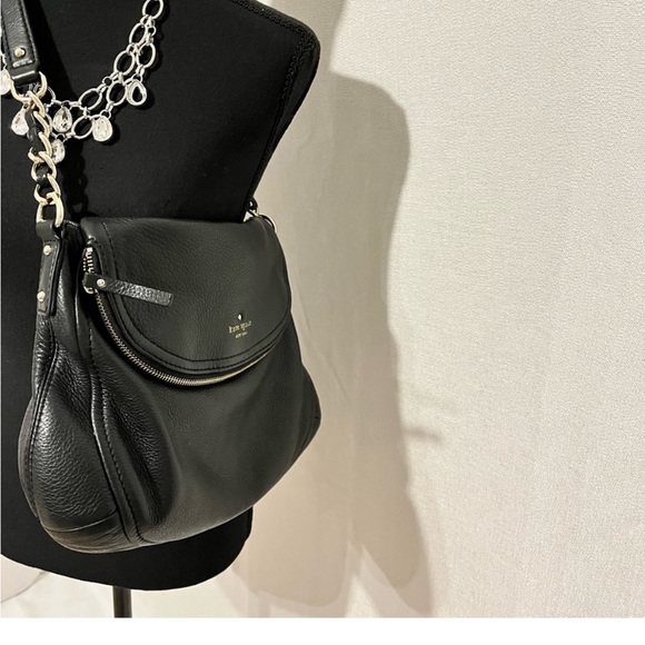 kate spade Handbags - Kate Spade Black pebbled leather silver chain strap handbag shoulder bag purse